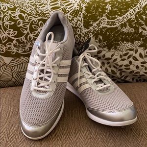 NWT Women’s Adidas Adicross Golf Shoes